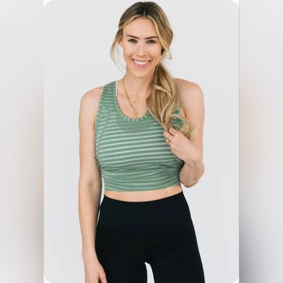 Brand new Zyia Forest Nimbus Split Back Tank - Picture 2 of 7